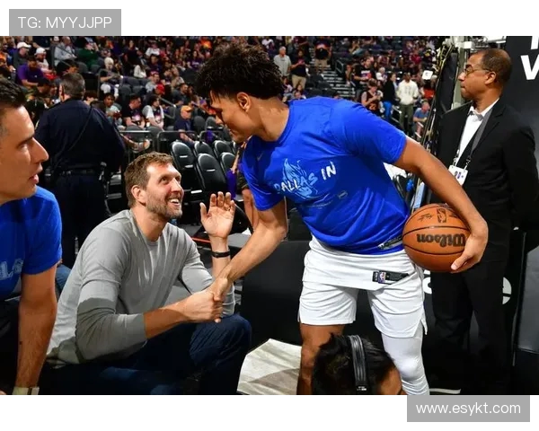 杜伦直言不喜欢场边观战表达运动员渴望参与的心声